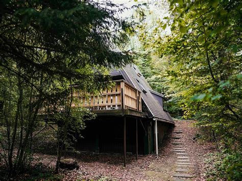 Découvrez les bungalows Jardins de Durbuy dans le domaine。